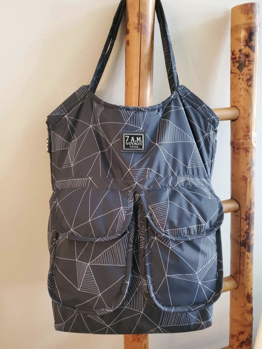 7 A.M. Voyage Diaper Bag